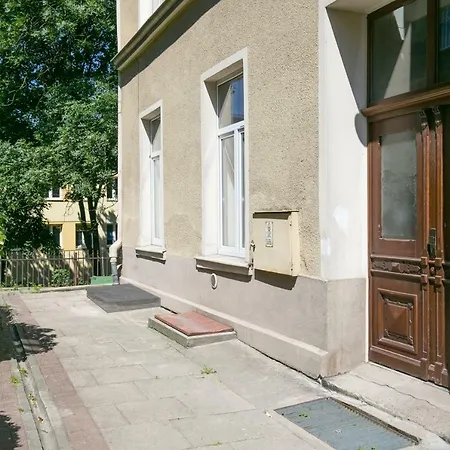 Berg Red Obok Starego Miasta Apartament *