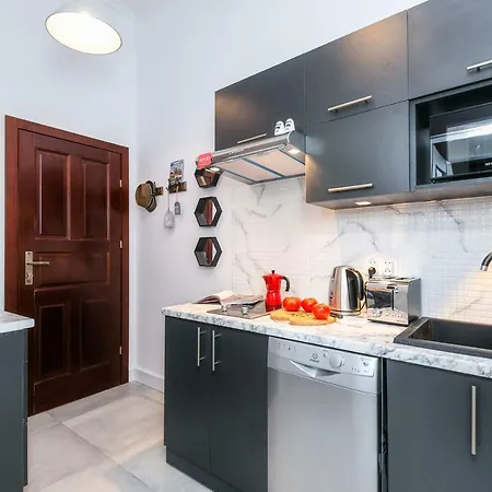 Berg Red Obok Starego Miasta Apartament *