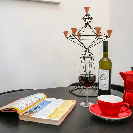 Berg Red Obok Starego Miasta Apartament *